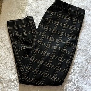White House Black Market Size 6 Plaid Slim Ankle Pants